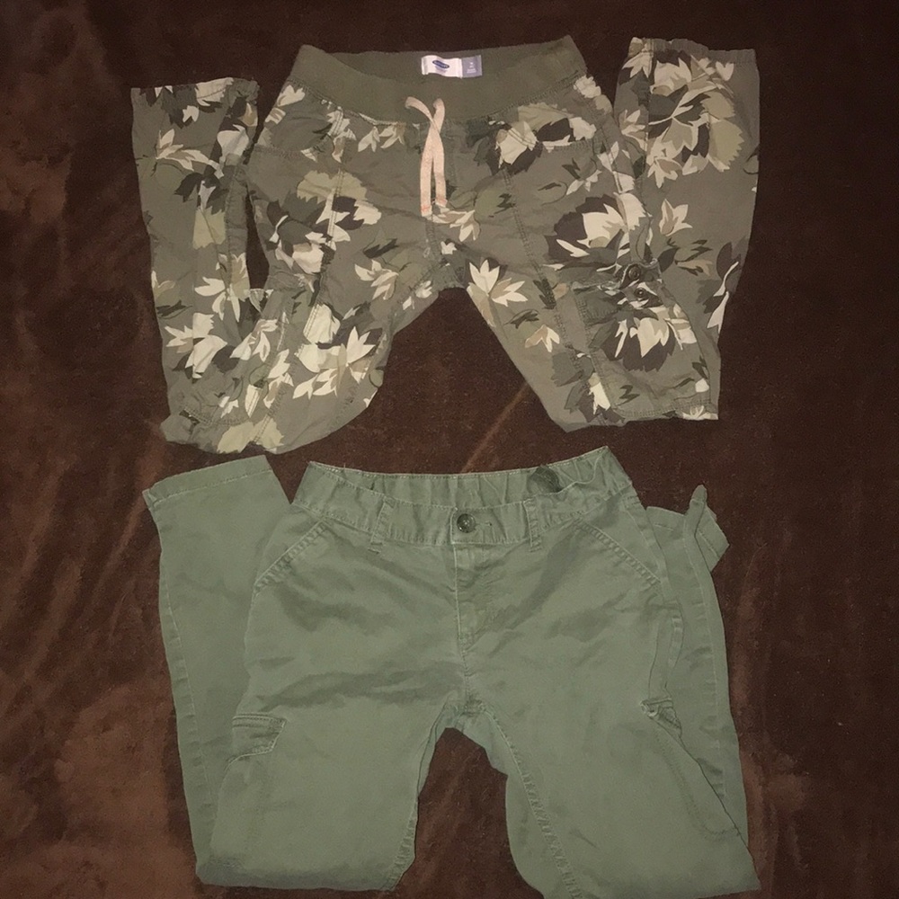 Girls size 8 pants - Picture 1 of 2
